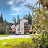 DAS ERZ Medical Spa & Hotel