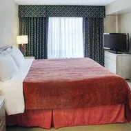 Quality Suites Montreal Aeroport