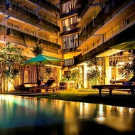 Grandmas Plus Hotel Airport