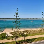 Bayview Beach Holiday Apartments