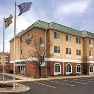 Country Inn & Suites by Radisson, Merrillville, IN