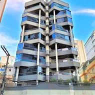 Apartamento 200 metros da praia 03 quartos com ar condicionado - Meia Praia - Itapema