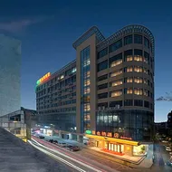 Vienna Hotel Guangdong Zhaoqing Sihui Center Jade Expo Market
