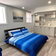 Studio in Whitby - Bright & Modern
