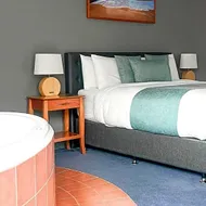 Waves Luxury Suites
