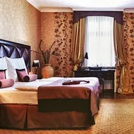 Skaritz Hotel And Residence