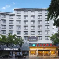 Vienna Hotel Guangxi Hezhou Shizheng Square