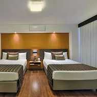 Hotel Deville Business Curitiba