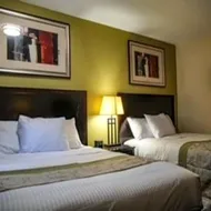 Skyland Motel Inn & Suites