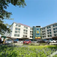 Super 8 Hotel Beijing Liangxiang Branch (Xinfu Liangyuan Holiday Inn)