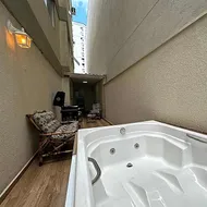 LA02- 2 Su¿s +1Quarto | Jacuzzi | Churrasqueira