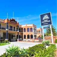 Albury Paddlesteamer Motel
