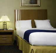 Holiday Inn Express & Suites Lethbridge