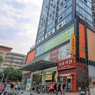 Shell Hotel Huaibei Jinying Plaza Long Distance Bus Station