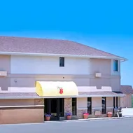 Super 8 by Wyndham Casper West by the River