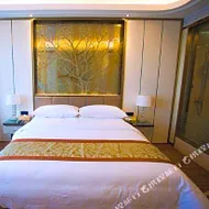 Tianyi Holiday Hotel