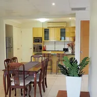 Accommodation on Westlake Mount Ommaney