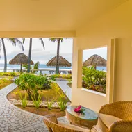 Club Raro Resort