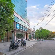 Hanting Hotel Qujing Luoping