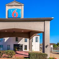 Motel 6-Ennis, TX