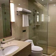 Vienna Hotel (Suizhou Baiyun Lake Yushanshu)
