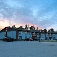 HWY 17 Hotel