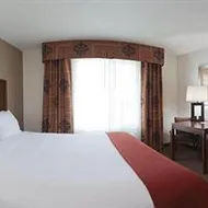 Holiday Inn Express Hotel & Suites Dubuque