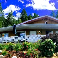 Crescent Motel