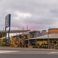 MAS Country Station Motel
