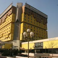 Hotel Holiday