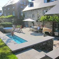 Maison de charme à Crupet et le gîte la suite