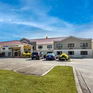 Comfort Inn & Suites Leeds I-20