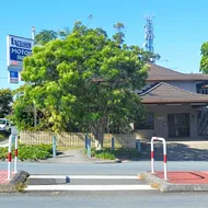 Excelsior Motor Inn