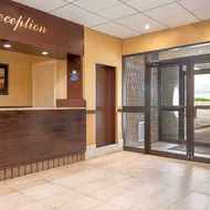 Days Inn & Conference Centre by Wyndham Renfrew