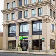 Holiday Inn Express Springfield Downtown