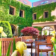 Hotel Octarna - Free parking