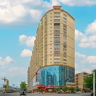 Borrman Hotel Hechi Education Center Zhuangyuan