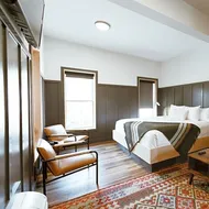 The Flying Steamshovel Inn
