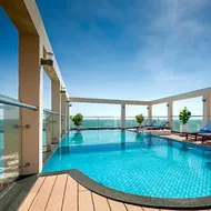 Nolis Hotel