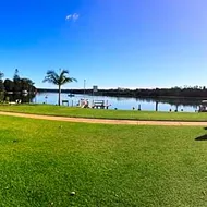 Riviera Caravan Park