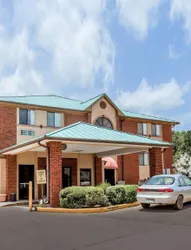 Quality Inn Pell City I-20 exit 158
