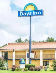 Days Inn by Wyndham Rayville