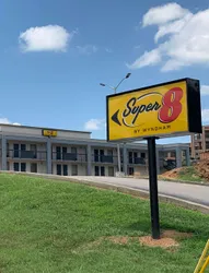 Super 8 by Wyndham Cookeville, TN