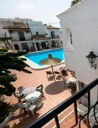 NUEVA NERJA 71 MENYBER