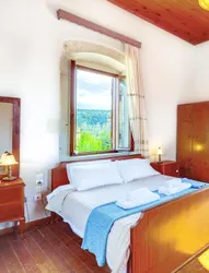 Villa Vereniki With Heated Pool