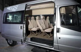 Private Car Transfer: Lao Cai Train Station to Sapa Centre