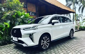 Private Car Charter in Bali with an English-speaking Driver