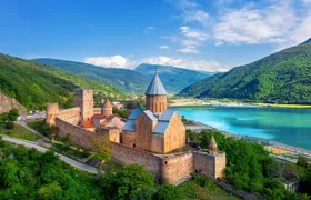 Day Trip to Gudauri and Kazbegi Including 4WD