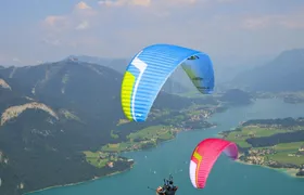Tandem Paragliding above the Wolfgangsee in Salzkammergut