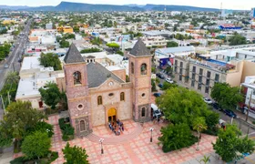 Balandra or Tecolote Beach and La Paz city tour